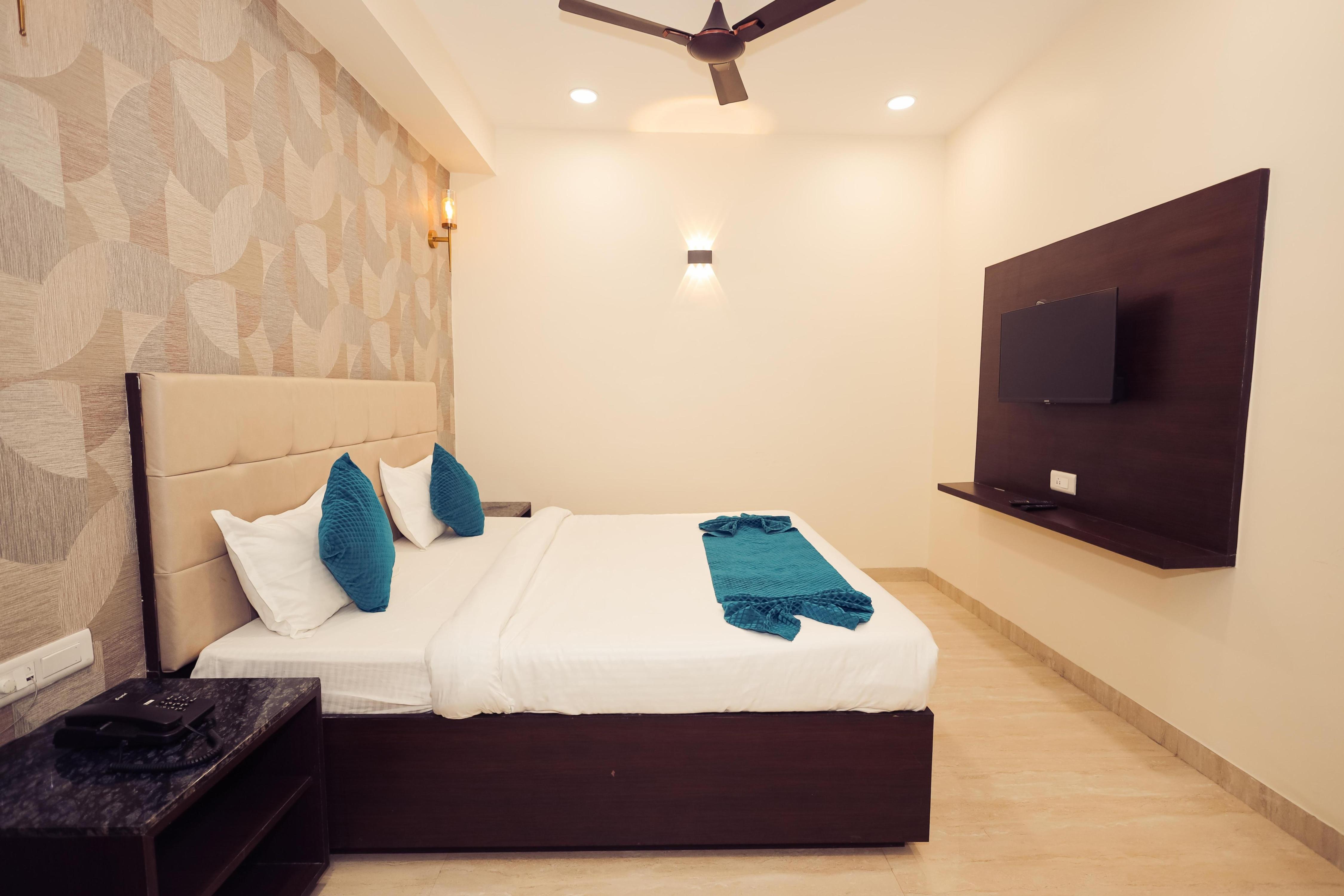 Hotel Vanshi Vat Room Type - Standard Room