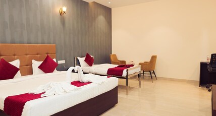 Hotel Vanshi Vat Room Type - FAMILY CLUB ROOM