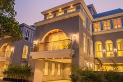 ELIVAAS Solace Teal 5 BHK Villa with Yoga Space and Pvt Pool