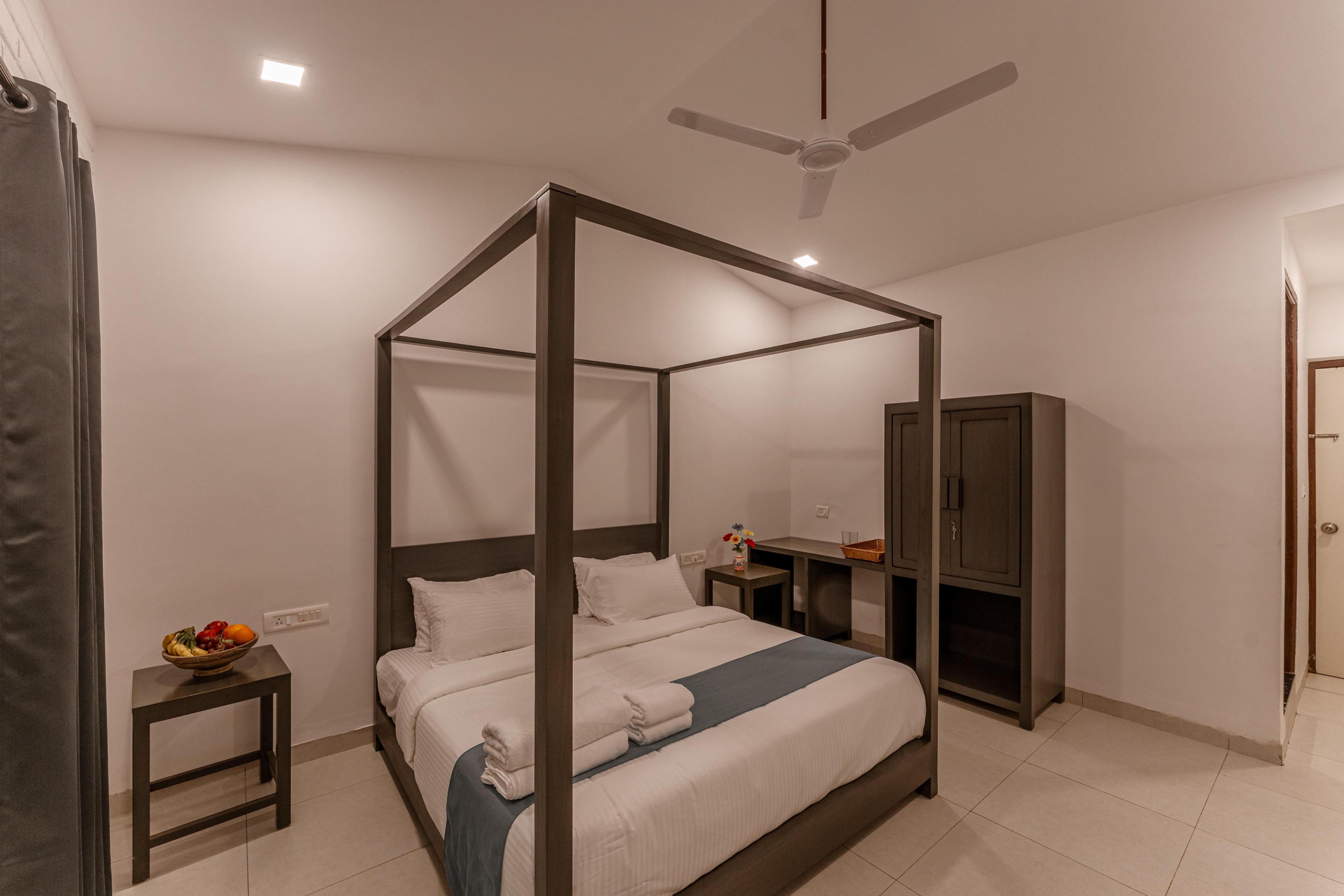 Downtown Hostels Arambol- Boutique Rooms - Tap to explore photos
