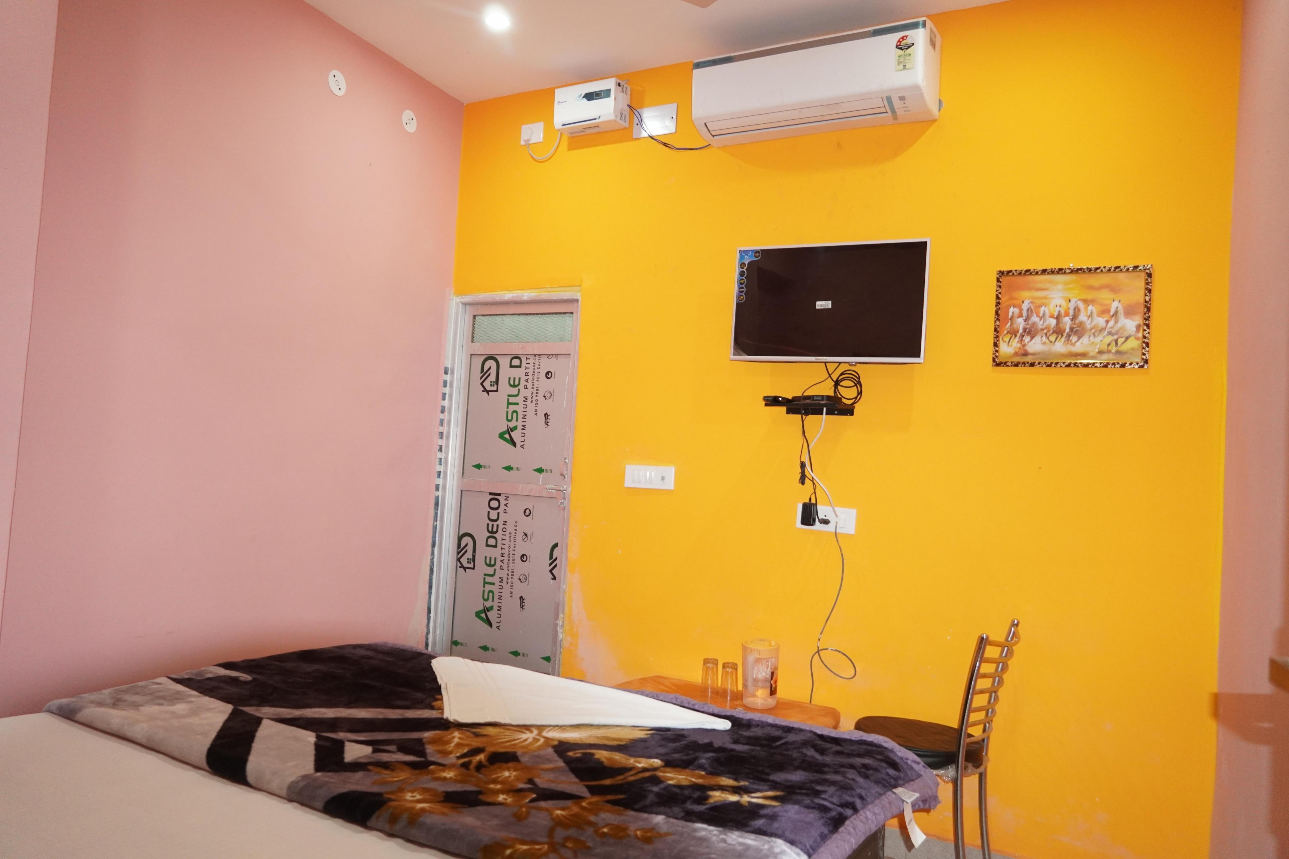 HOTEL RAJ RESIDENCY Room Type - AC