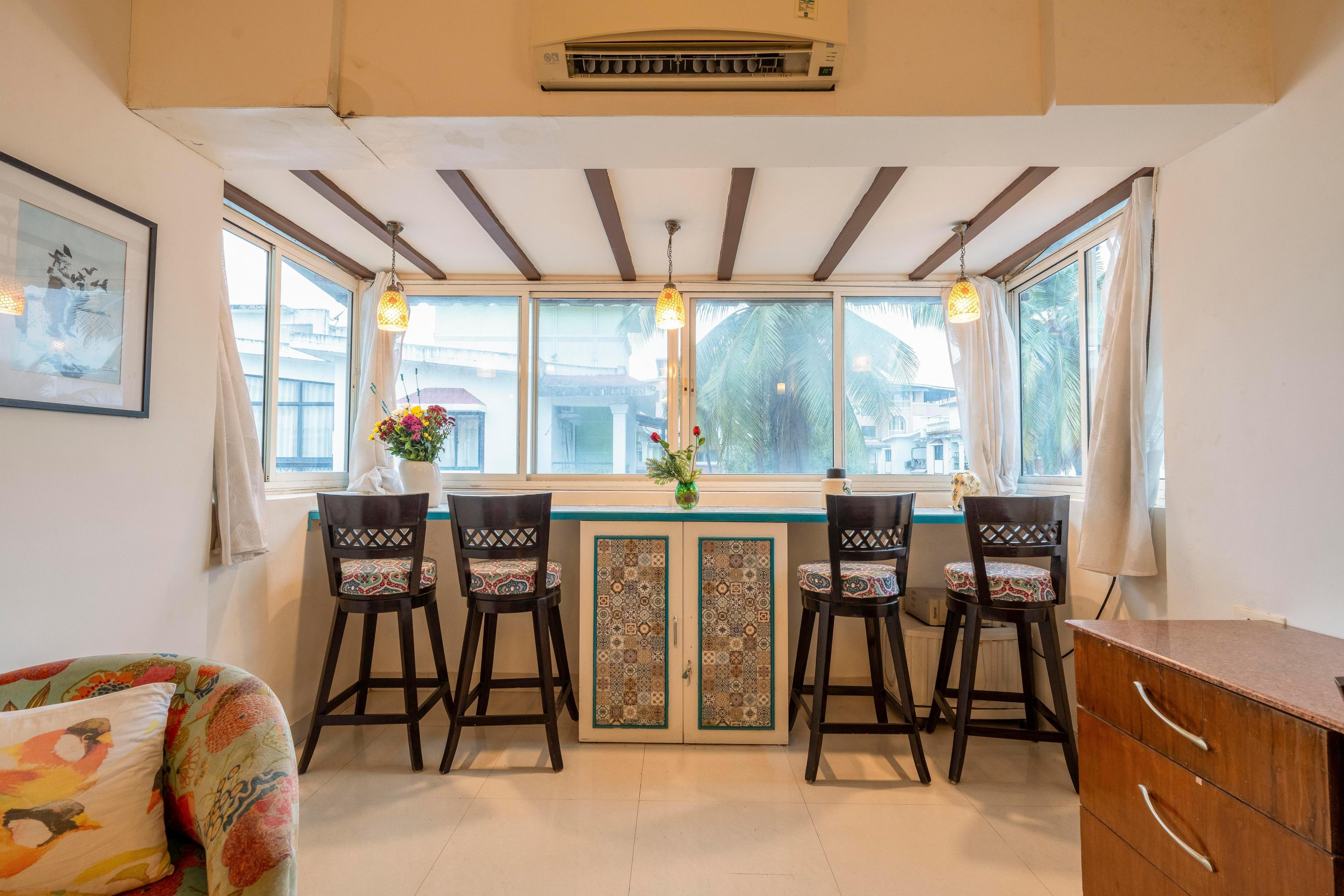 Costal Calm: A cozy 1 bhk apartment - Tap to explore photos