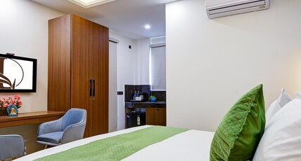 Limewood Stay Premium Studios - Near Sector 29 Room Type - Studio Room