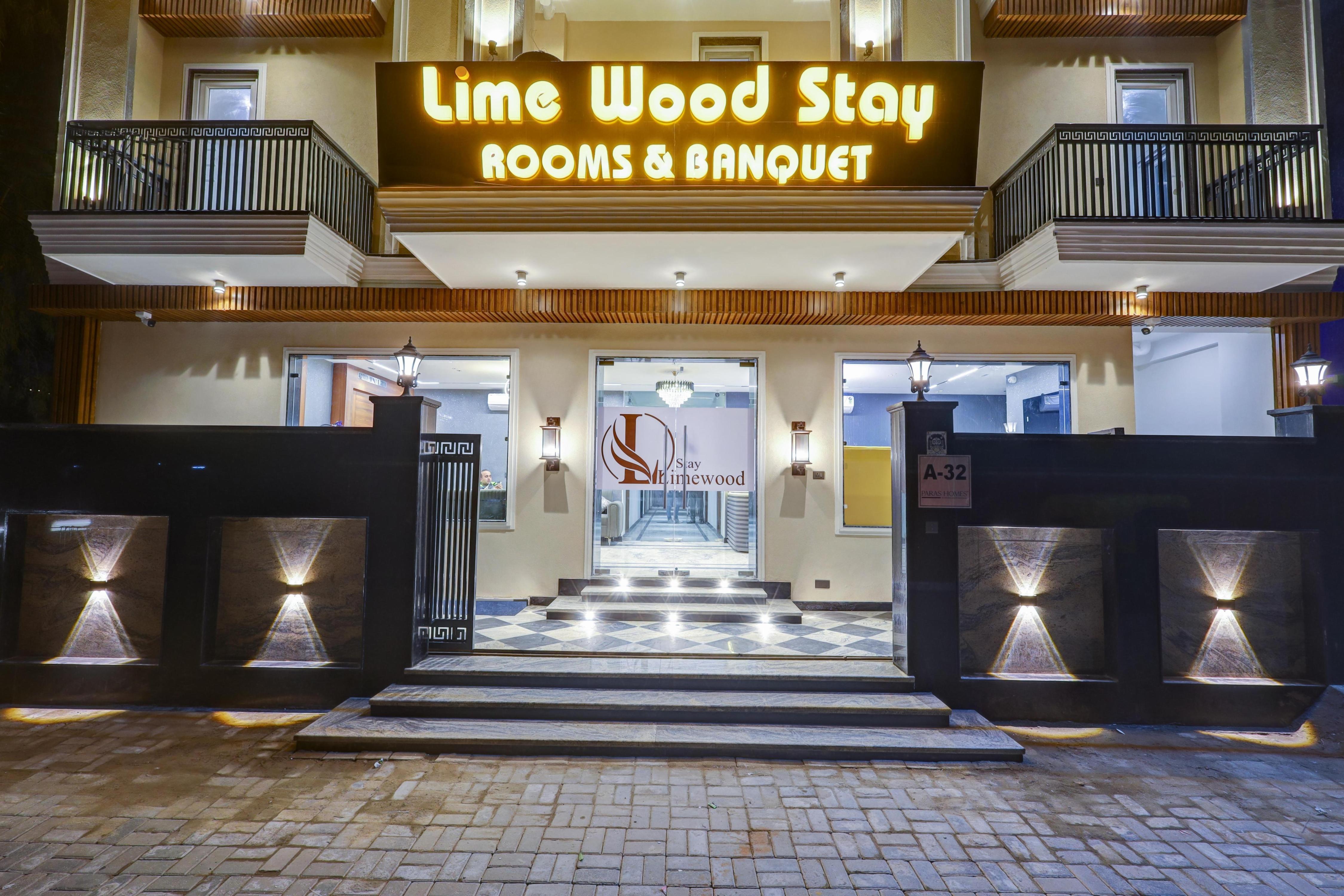Limewood Stay Premium Studios - Near Sector 29 - Tap to explore photos