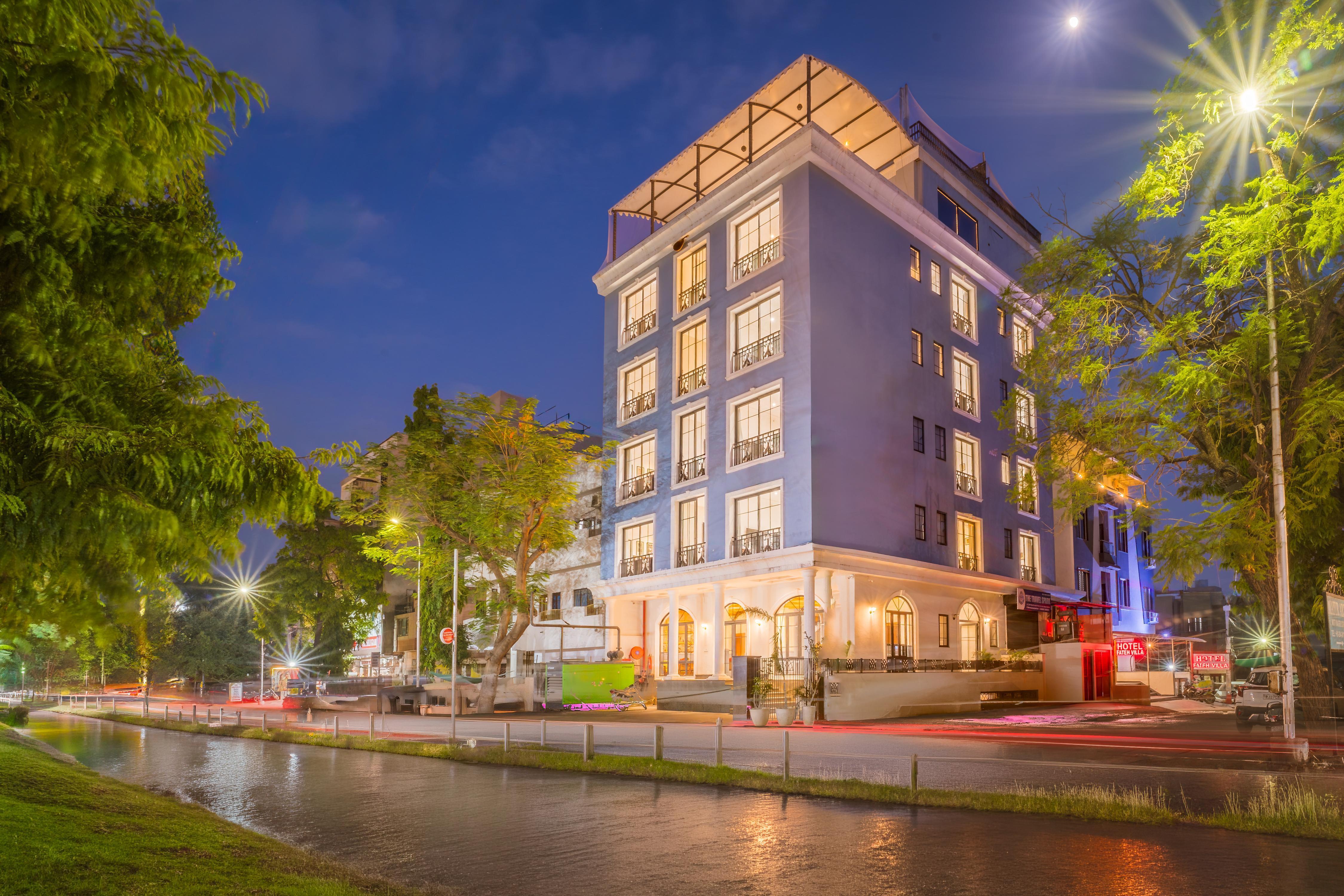Tripli Hotels Blue Moon - Tap to explore photos