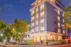 Tripli Hotels Blue Moon