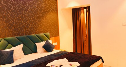 Hotel Madhuban Room Type - AC DELUXE ROOM