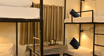 Chums Hill Home Room Type - Deluxe Four Bed