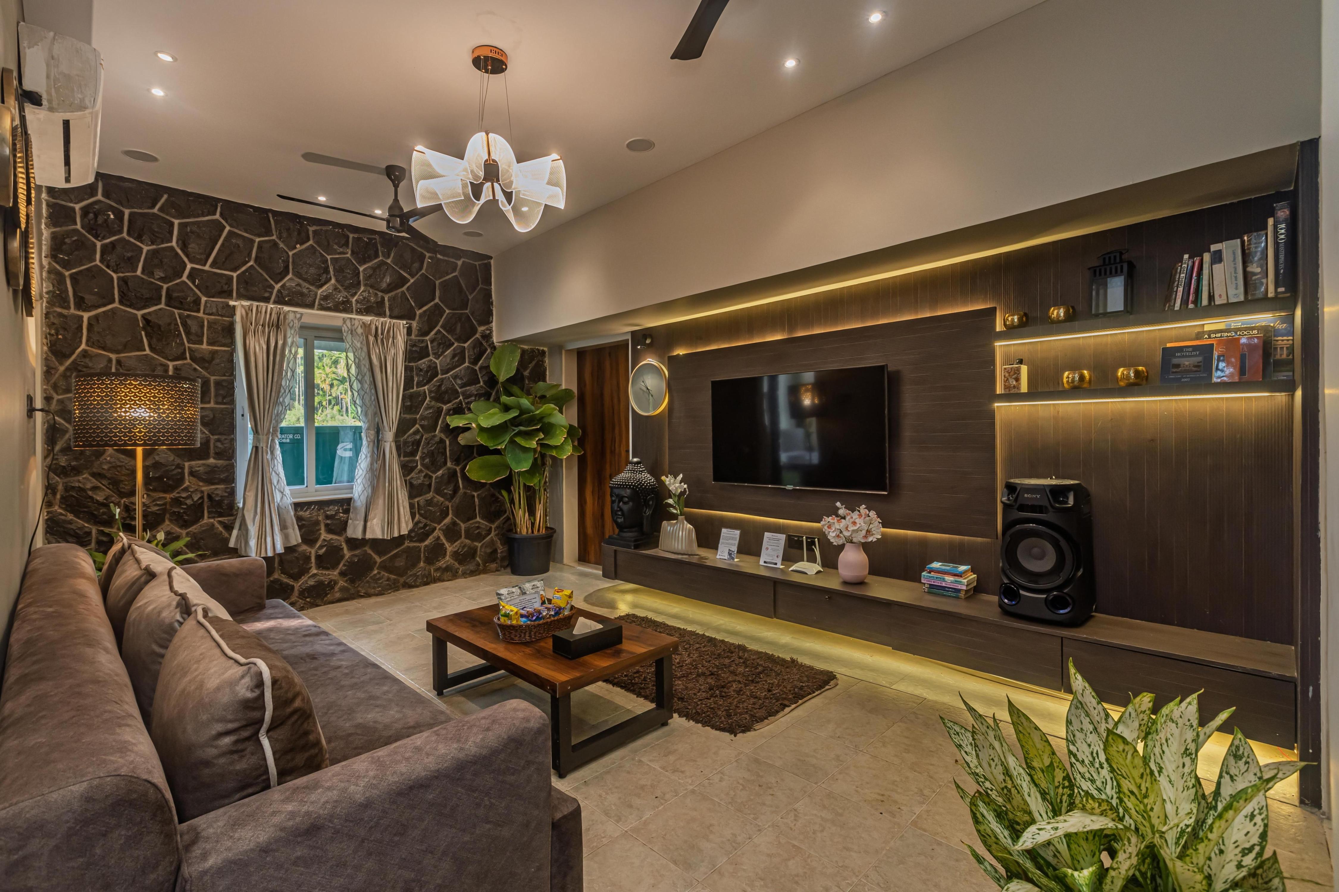 ELIVAAS Moonlit retreat 3 BHK with Garden & Pool - Tap to explore photos