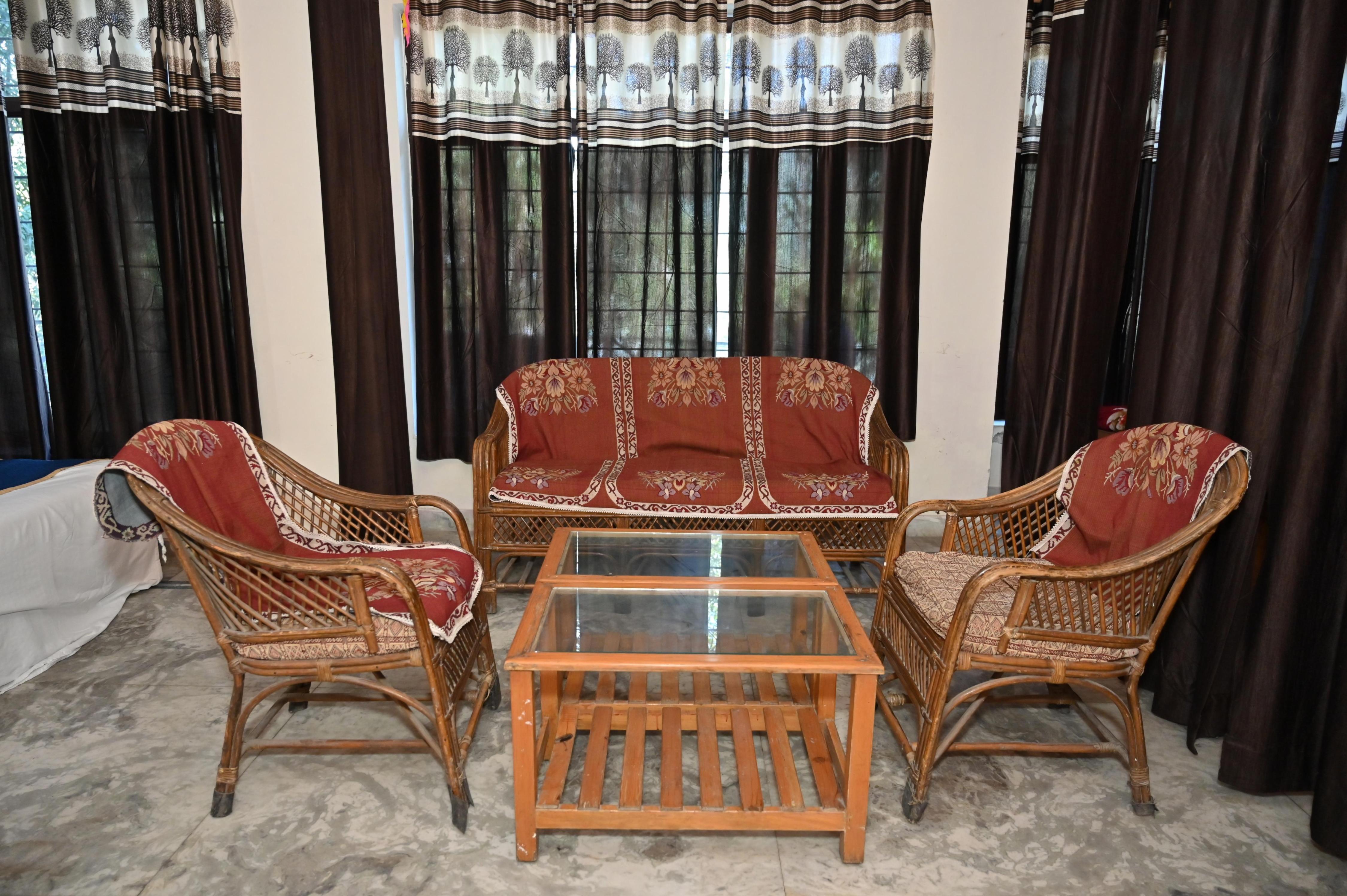 Sai Heritage Guest house Stay - Tap to explore photos