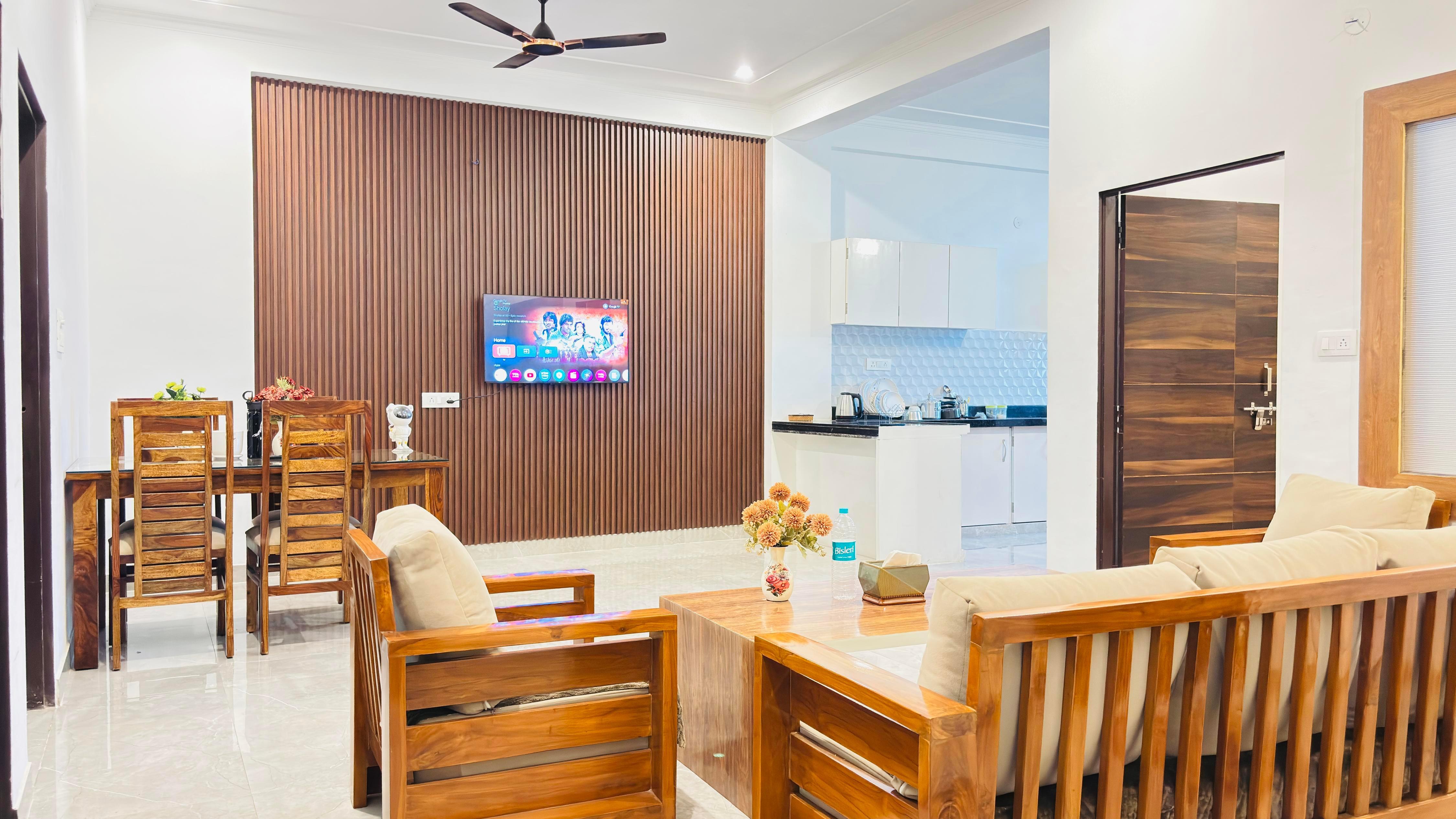 AirEase stay 3bhk near Airport JECC  WTP