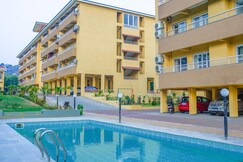 Alaya Stays 3 BHK Veera Marina Penthouse with pvt terrace | 5 Mins drive to Candolim Beach