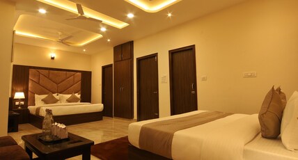 Perfectstayz Value Dhruv Nanda at Harkipauri road with Free Parking Room Type - Four Bedded Family room with Free Parking Perfectstayz Value Dhruv Nanda at Harkipauri road with Free Parking Room Type - Four Bedded Family room with Free Parking