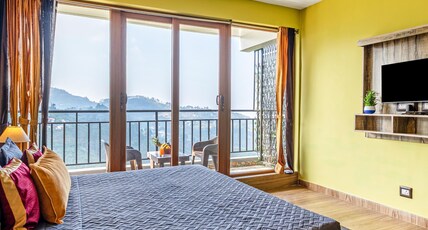Kurinji Amaze Farmstay Room Type - Executive suite ( 2 persons )