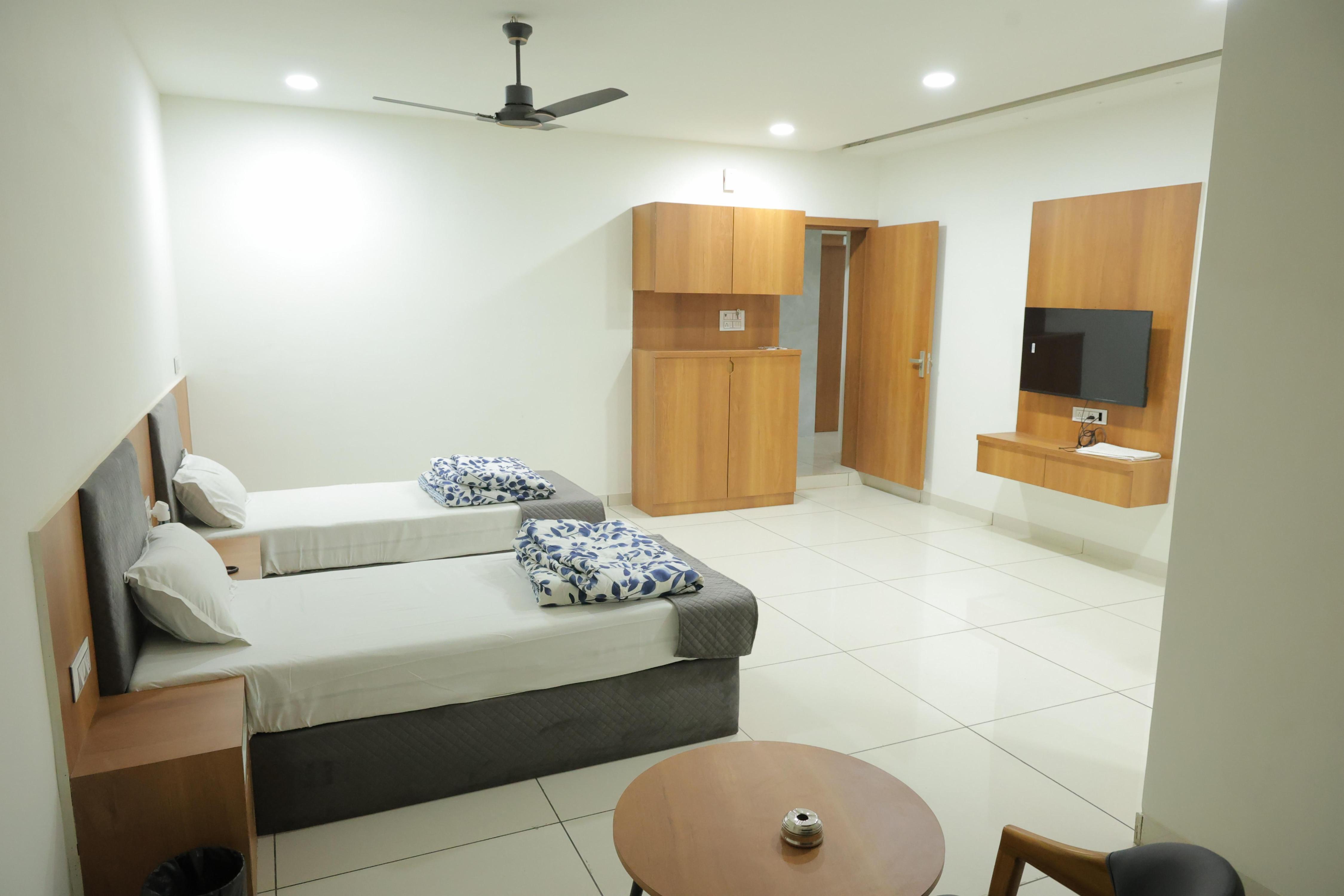 UMA HOTEL - Tap to explore photos