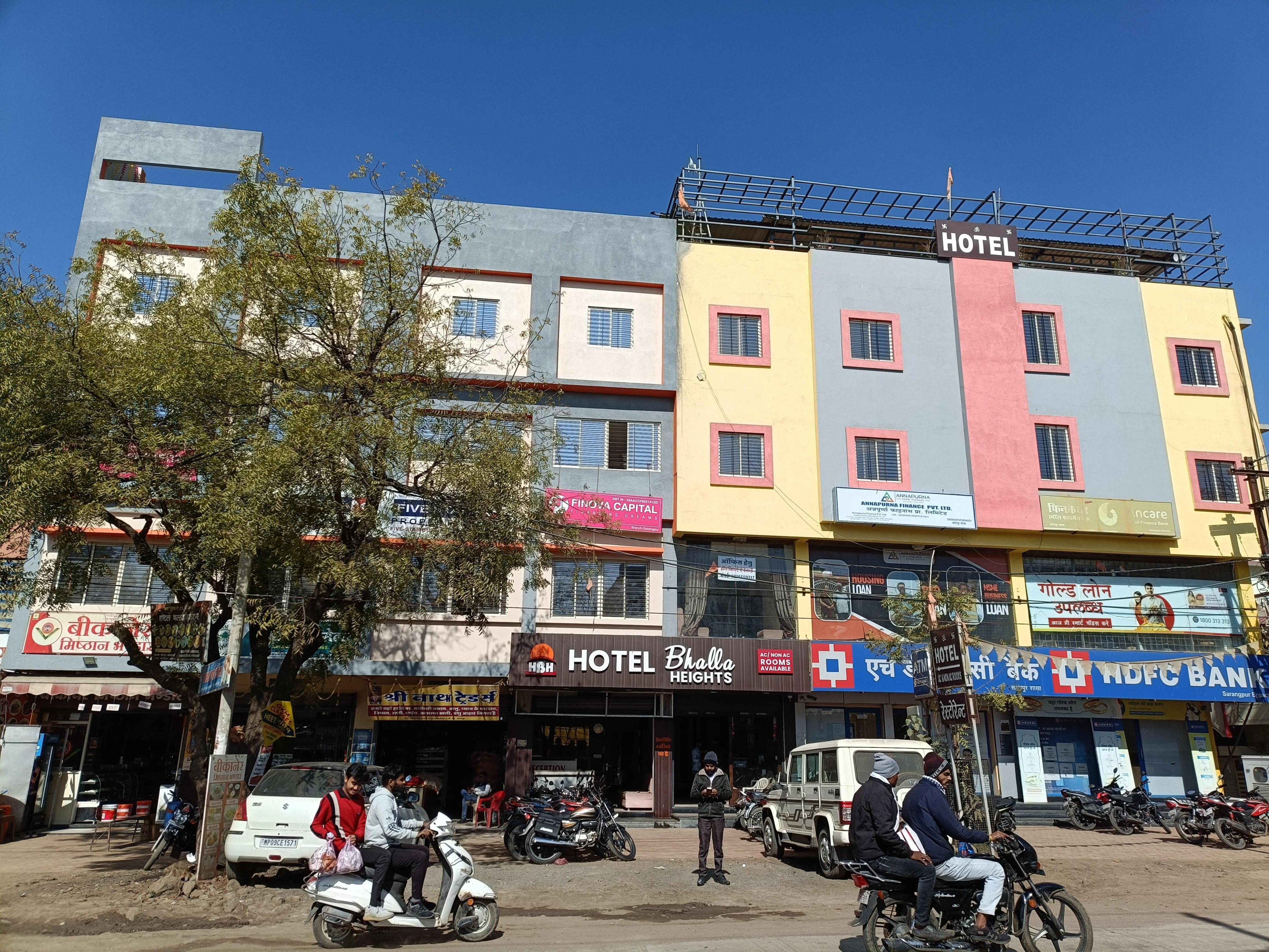 Hotel Bhalla Heights