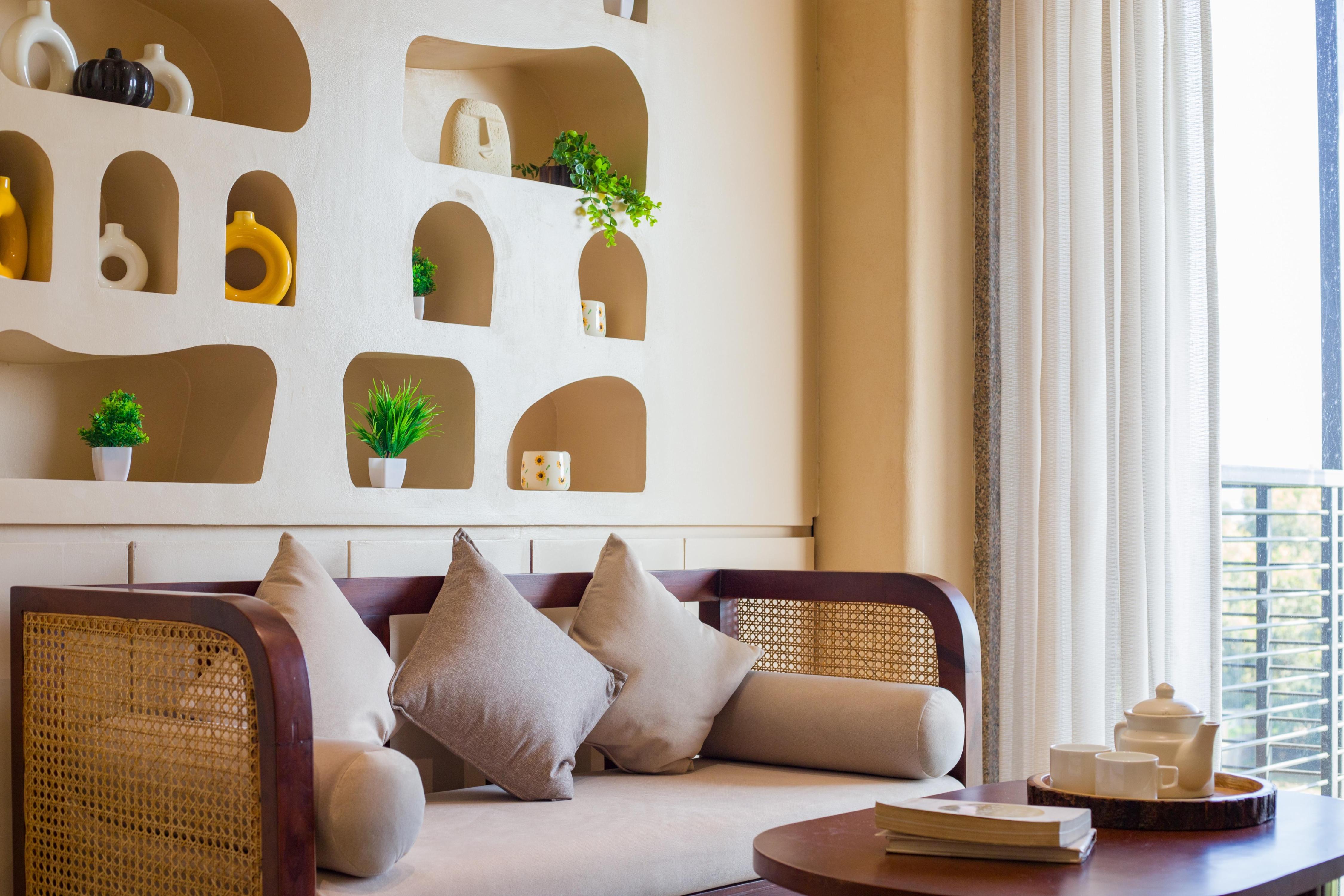 Lakeside 4 BHK Villa at Relaxing Location of Udaipur - Tap to explore photos