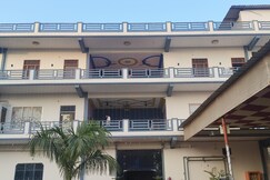 Bhai Ji Hotel