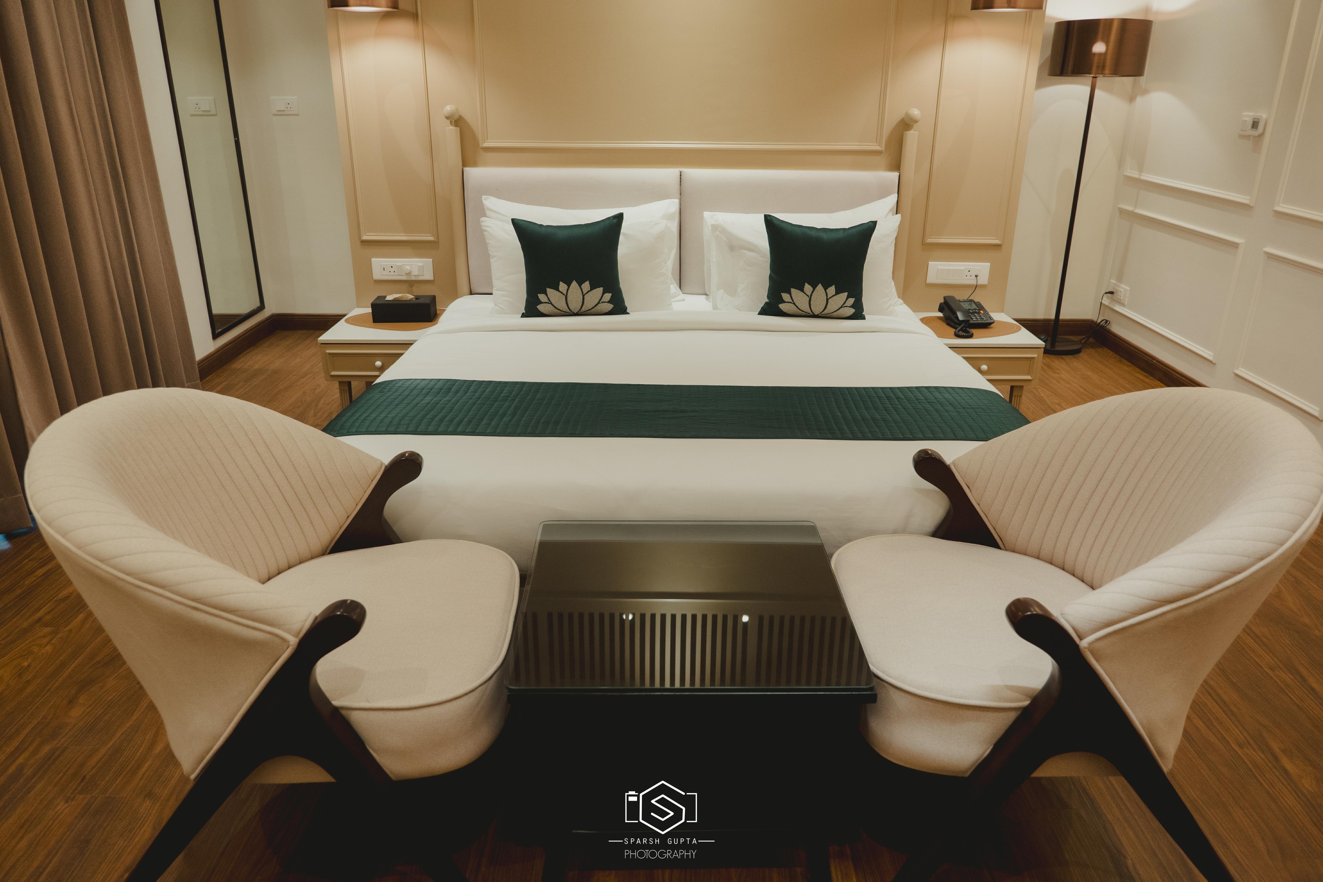 Narayan Kothi Room Type - Padma Signature Suite