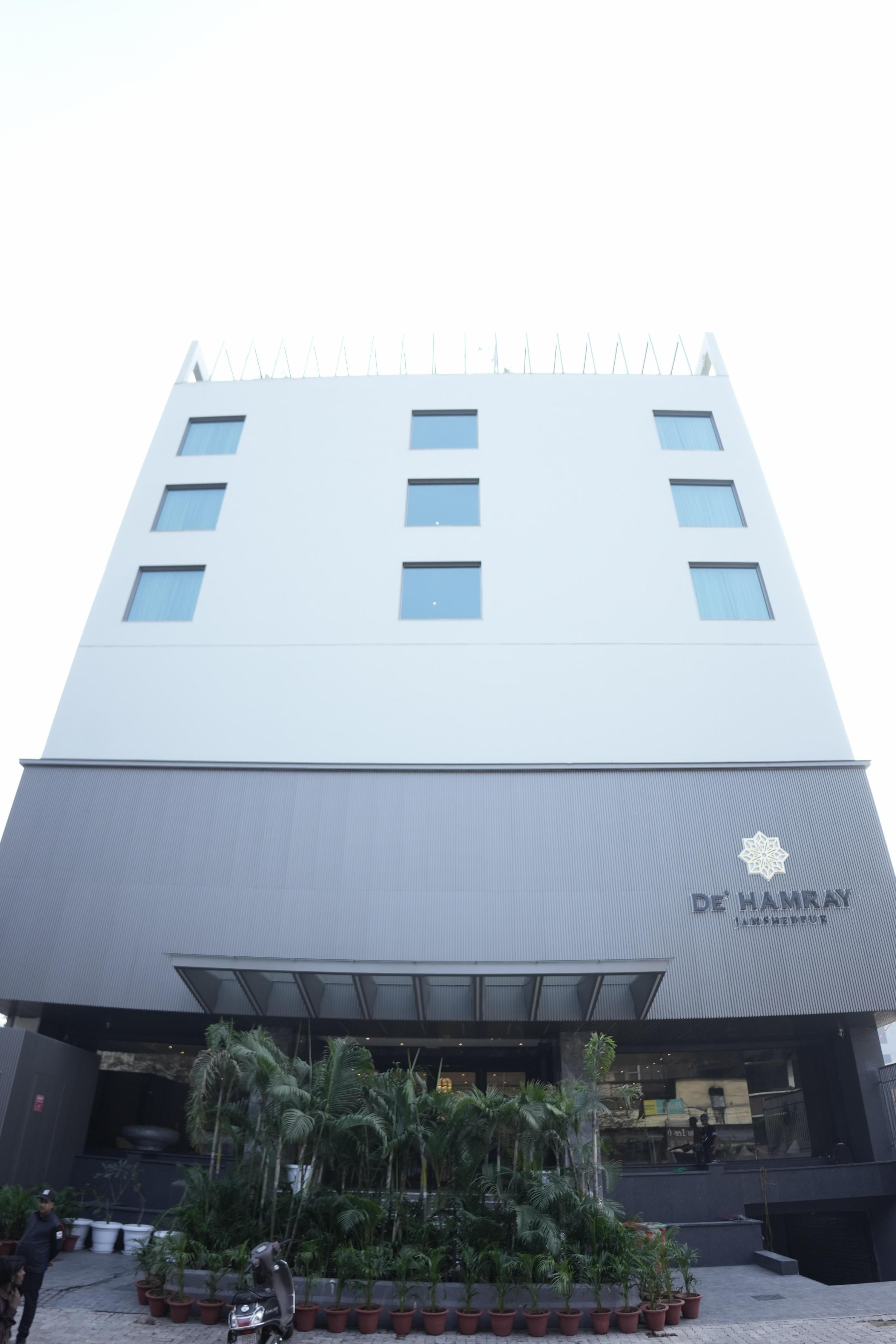 De'Hamray Jamshedpur - Tap to explore photos