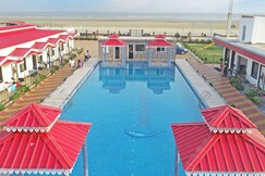 UNIQUE BEACH RESORT