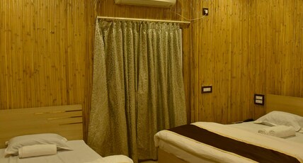 Tarapith Tapabon Eco Resort Room Type - Bamboo Family Retreat