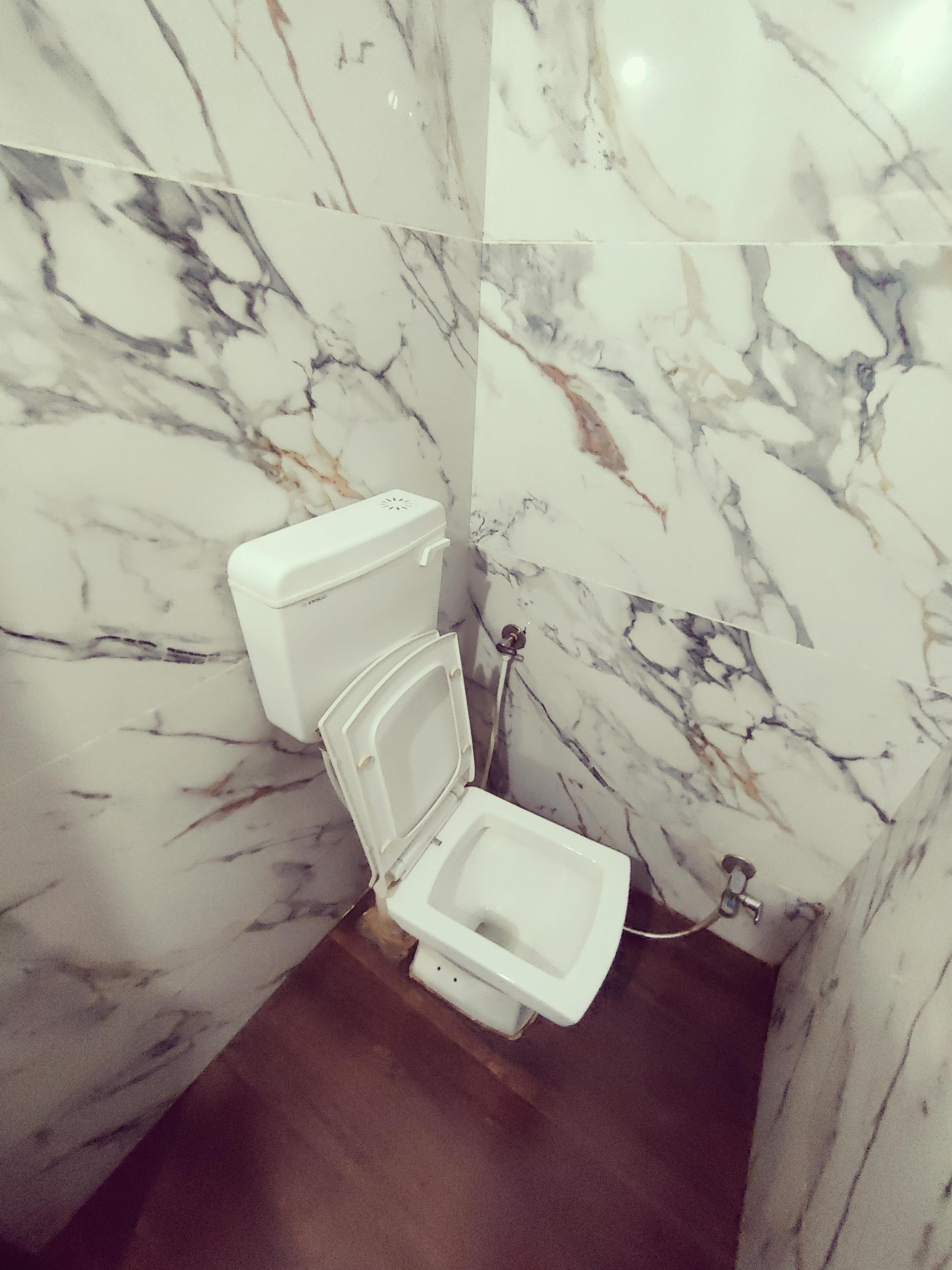 Hotel Kala Shree - Tap to explore photos