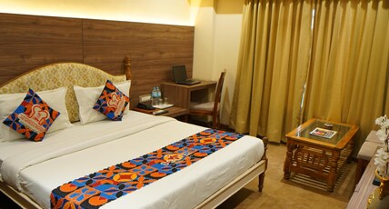 Deotel Inn Pithampur Room Type - Deluxe Room