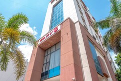 Hotel KK By Spree Rajkot