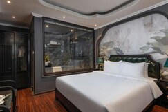 Madelise Stardust Hotel & Travel