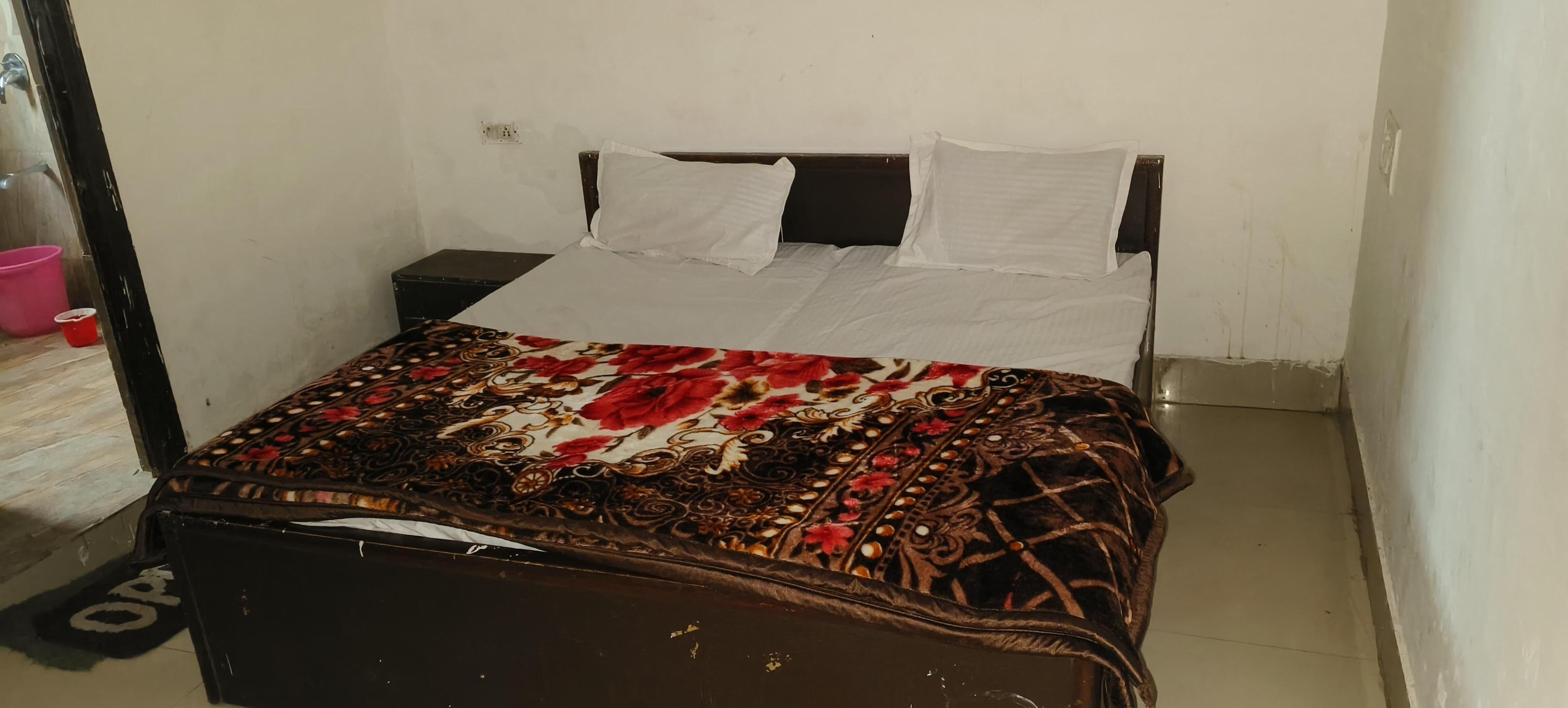 Hotel SHREE ram in - Tap to explore photos
