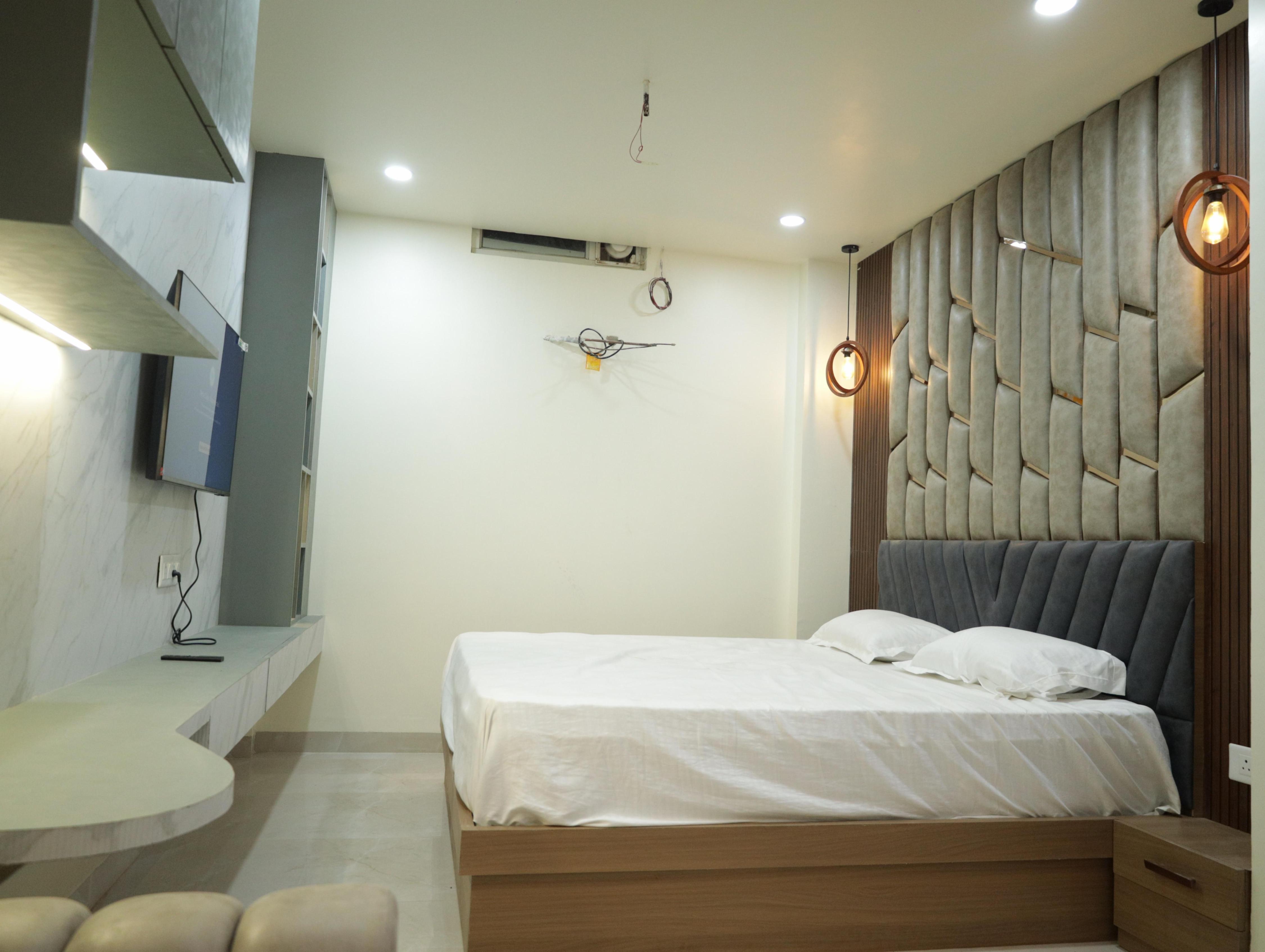 Ashoka hotel Room Type - super deluxe room