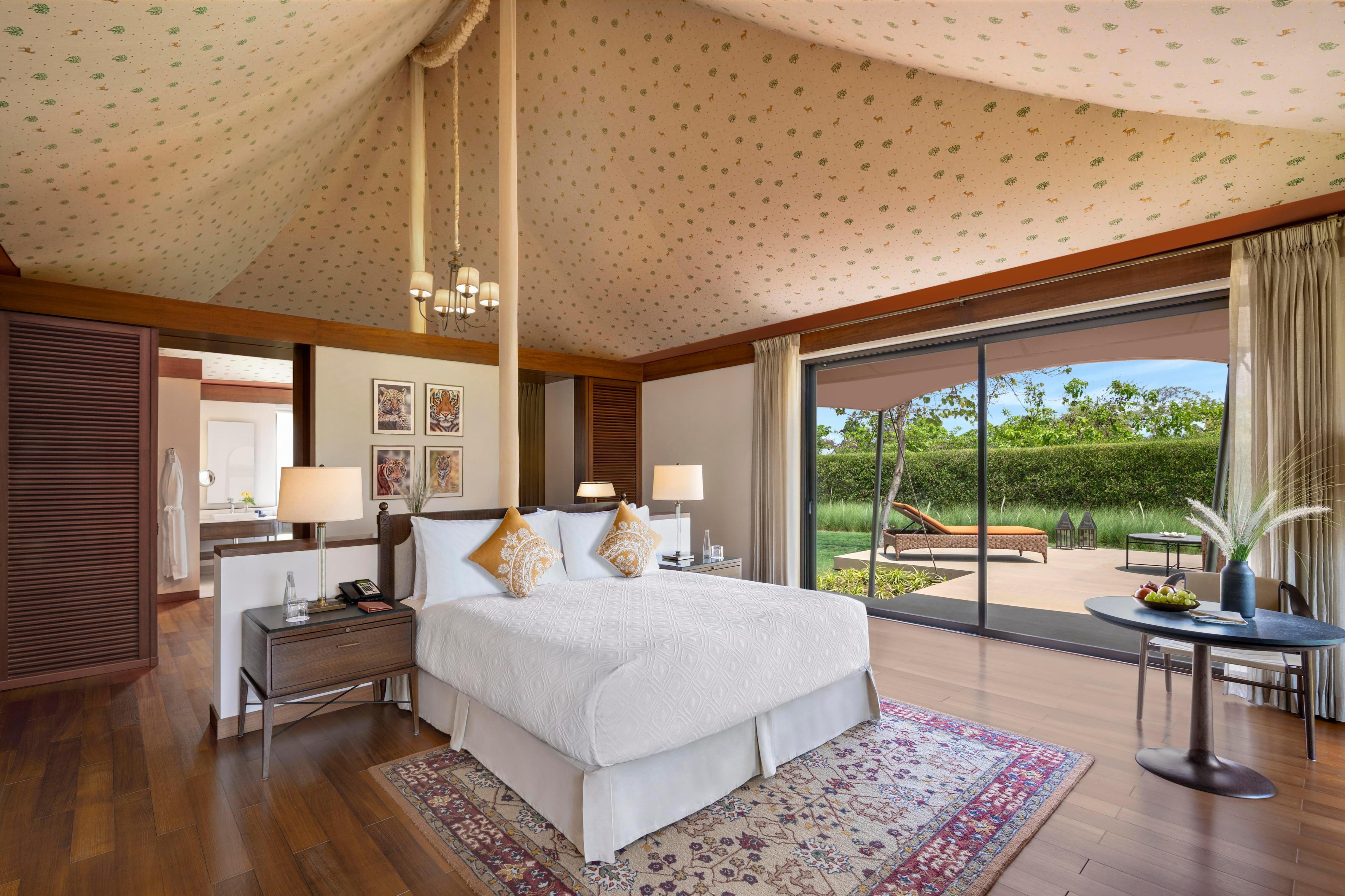 The Oberoi Vindhyavilas, Bandhavgarh - Tap to explore photos