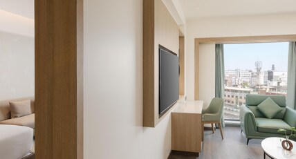 Hilton Garden Inn Surat City Centre Room Type - King Premium Suite