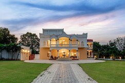 Indrakshi Villa 7BHK