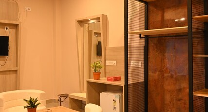 Hotel M Plaza Mandarmani Room Type - Family Cottage with Direct Pool Access and Living Room with (Private Pooldeck) Hotel M Plaza Mandarmani Room Type - Family Cottage with Direct Pool Access and Living Room with (Private Pooldeck)
