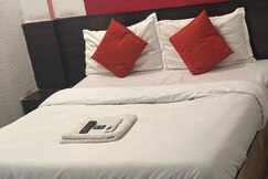 Hotel Poonam Palace.