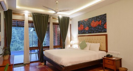 Mayaahi Resorts and Spa Room Type - River View Private Pool Room