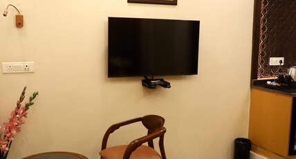 The Hoften Al Shaykh Resorts, Srinagar Room Type - Deluxe Room