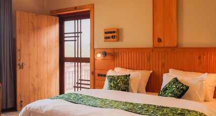 Vanhills - Luxury Home Stay in Jim Corbett Room Type - Family lounge