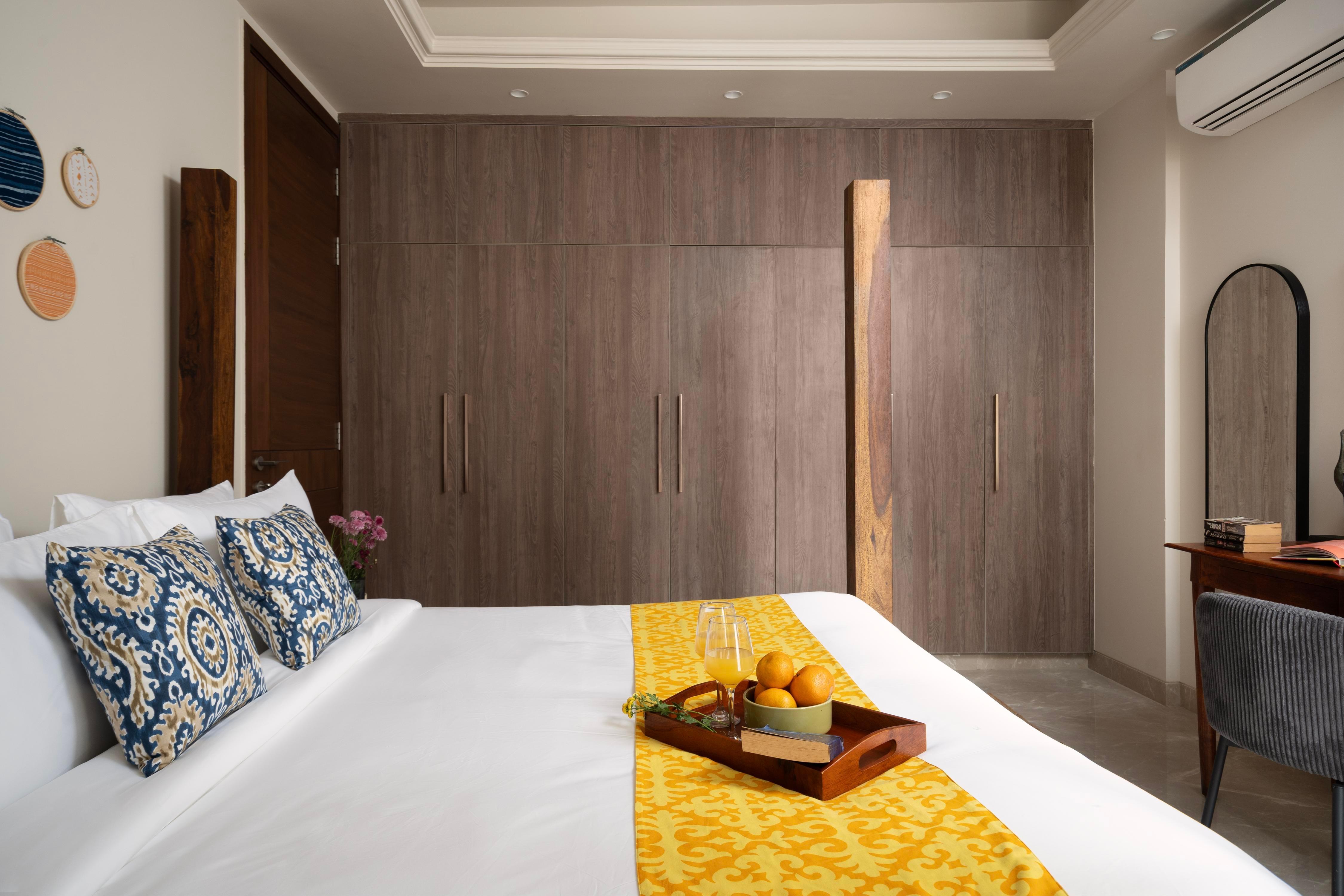 The Urban Perch by The Blue Kite -3BHK Fully Serviced Apartment with Wifi, Kitchen & Inverter (A) - Tap to explore photos