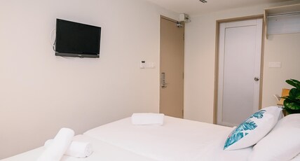Swing & Pillows - KL Pekeliling Room Type - Standard Triple Room