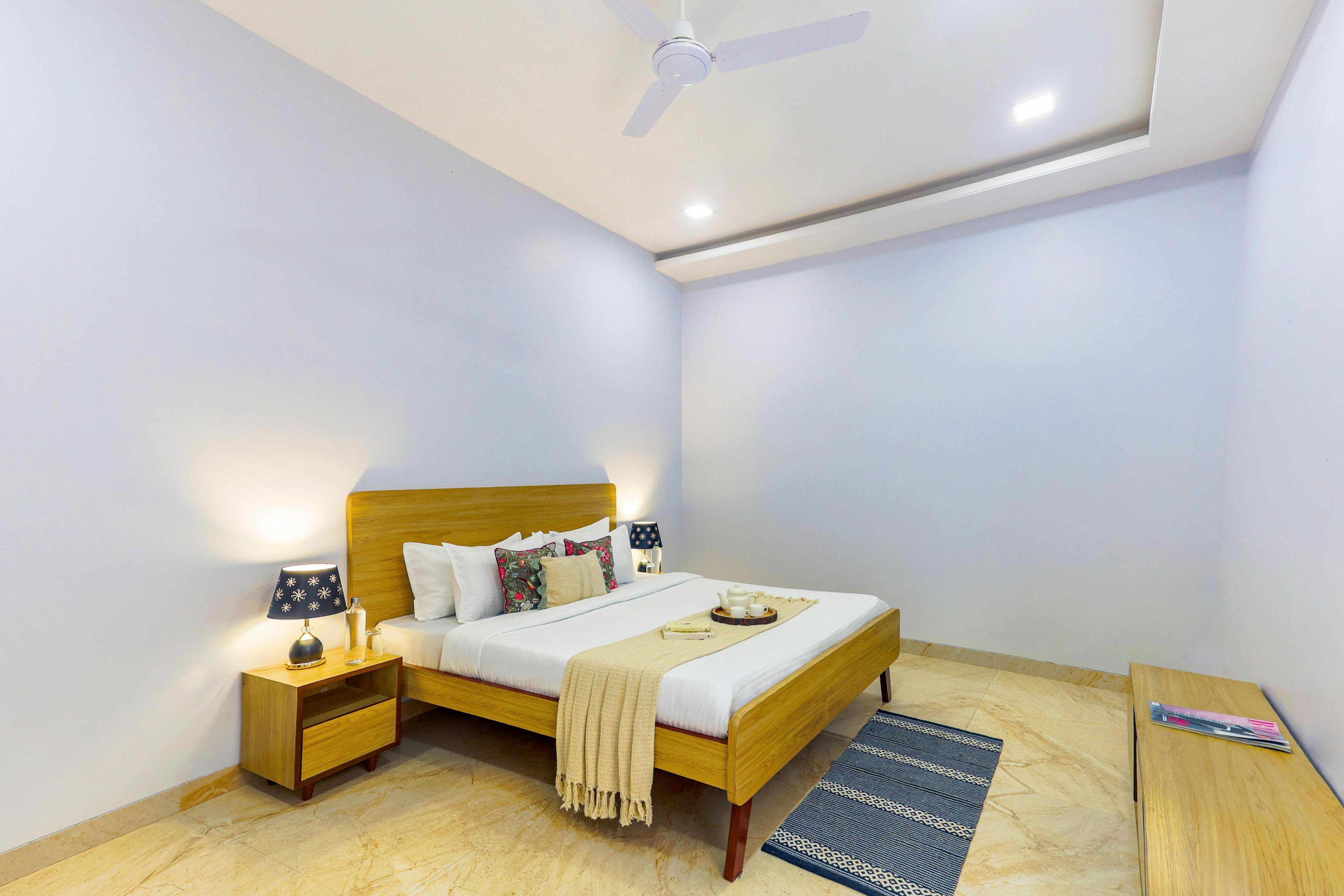 Charming 2 BHK Villa with lush Garden in Jaipur - Tap to explore photos