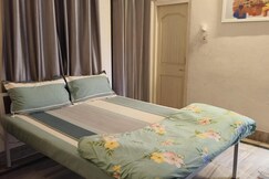 Malti's Cozy Nest 1.8 Kms. from Assi Ghat