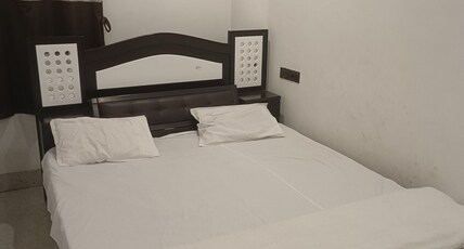 HOTEL MAHAVIHAR INTERNATIONAL RESTURENT Room Type - DOUBLE BED ROOM (WITH BALCONY)