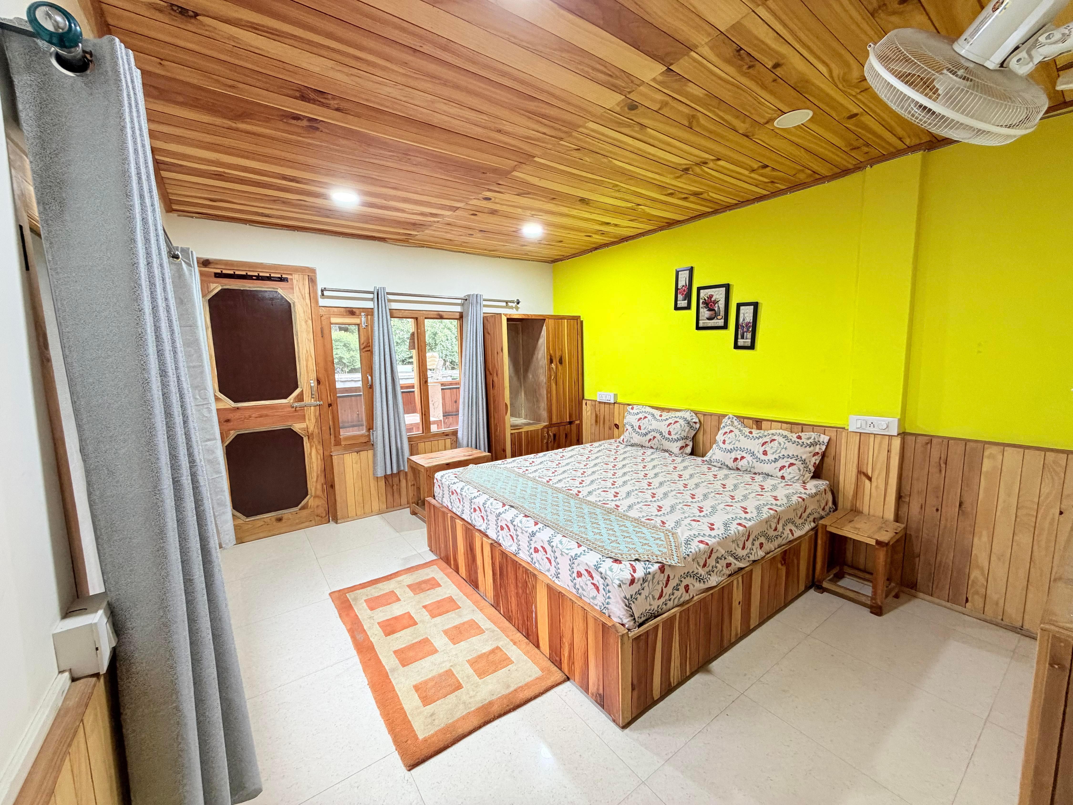 River Edge Home Stay Lugvalley - Tap to explore photos