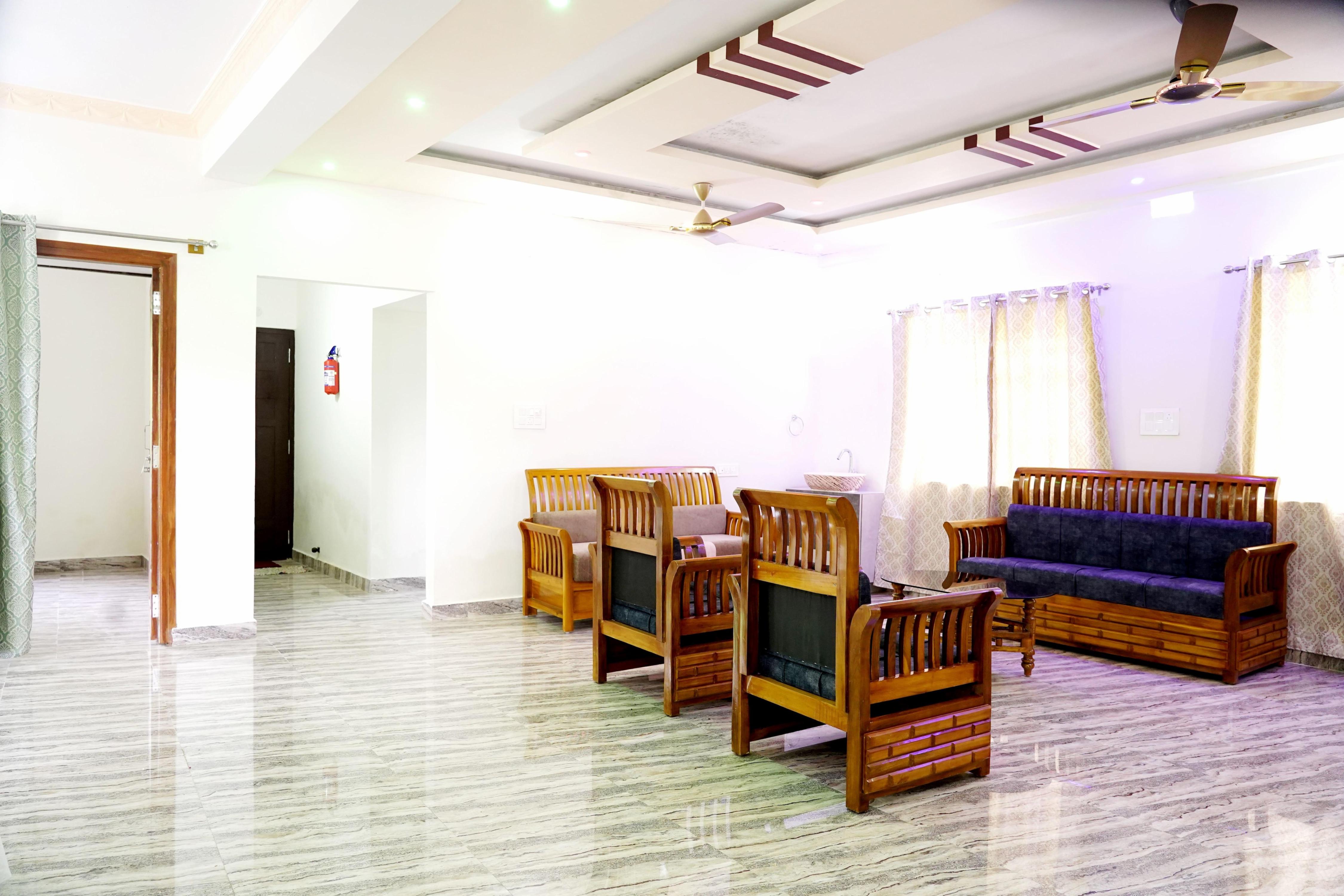 Mulberry Home Stay - Tap to explore photos