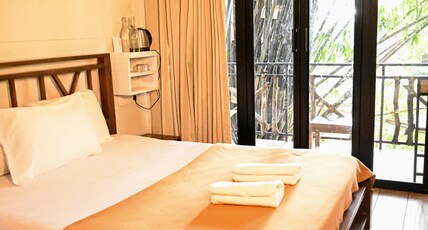 Hill Ranches Resort Room Type - Honeymoon Cottage
