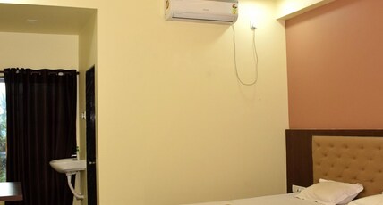 SAILEE FARM Room Type - DELUXE ROOM