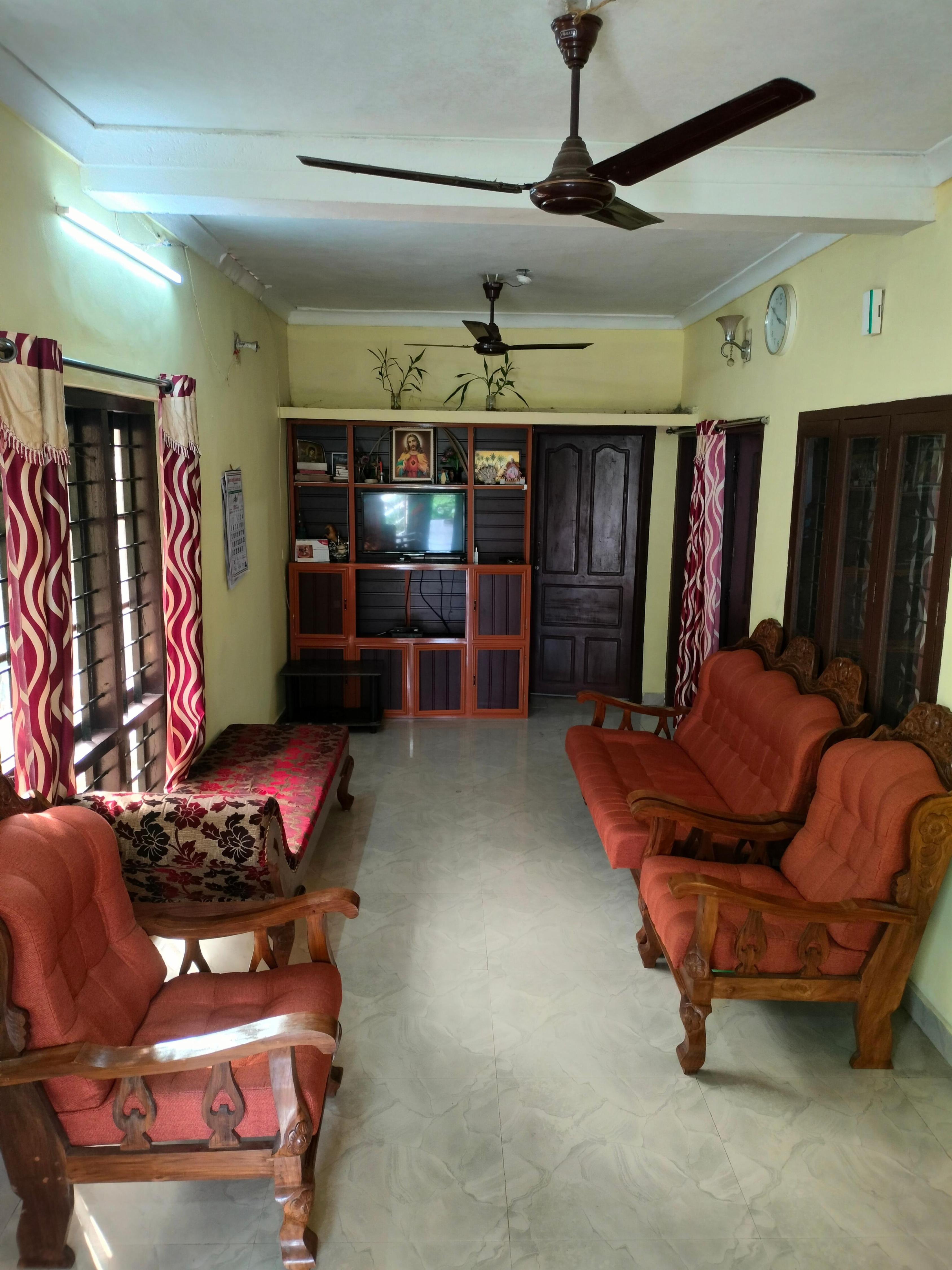 Lollipop Homestay - Tap to explore photos